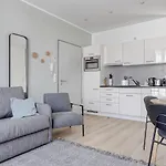 Limehome Reichsstaedter Str 아파트호텔 알렌