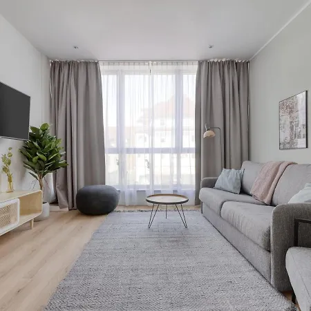Limehome Reichsstaedter Str Άαλεν