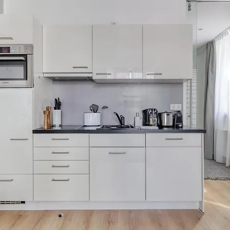 Ξενοδοχείο με διαμερίσματα Limehome Reichsstaedter Str